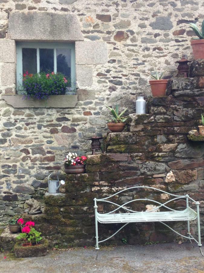 Le Petit Chateau, Matisse Noyal-Pontivy Экстерьер фото
